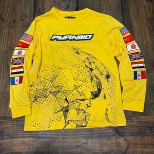 Black Pyramid embossed Racing Long Sleeve‎ T-Shirt Yellow Flags kids XL